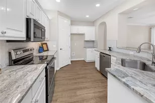 11603 Ladera Vista Dr, Austin, TX 78759 - Photo 5