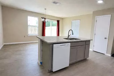 5211 Viewpoint Drive, Austin, TX 78744 - Photo 5