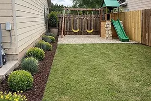 5211 Viewpoint Dr, Austin, TX 78744 - Photo 27