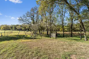 1092 FM3000, Elgin, TX 78621 - Photo 33