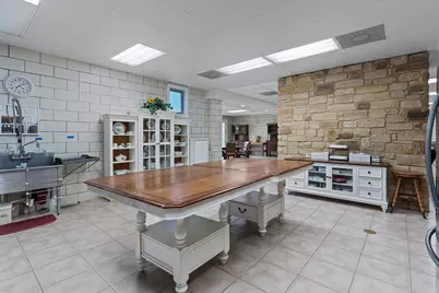 1092 Fm 3000, Elgin, TX 78621 - Photo 31