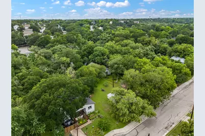 1132 Eleanor Street, Austin, TX 78721 - Photo 11