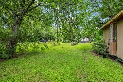1132 Eleanor Street, Austin, TX 78721 - Photo 9