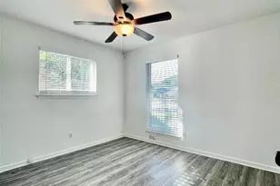 312 W William Cannon Dr, Austin, TX 78745 - Photo 15