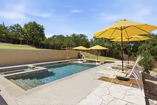 21911 Moffat Dr, Briarcliff, TX 78669 - Photo 23