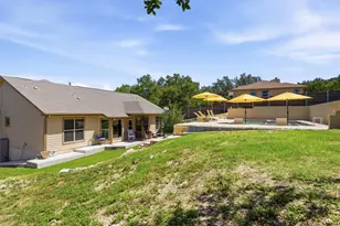 21911 Moffat Dr, Briarcliff, TX 78669 - Photo 25