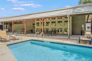 1201 Grove Blvd, Austin, TX 78741 - Photo 23