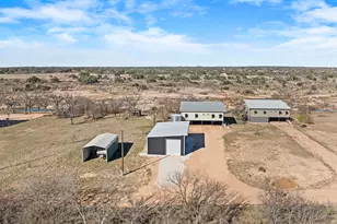 247 Diamond Cross Dr, Llano, TX 78643 - Photo 3