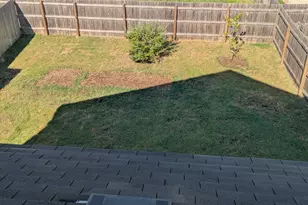 361 Katie Elder Dr, Jarrell, TX 76537 - Photo 19