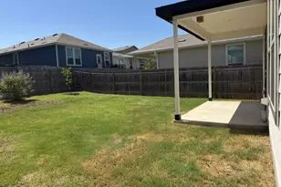 361 Katie Elder Dr, Jarrell, TX 76537 - Photo 21