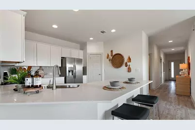 4605 Quarrybank Drive, Pflugerville, TX 78660 - Photo 3