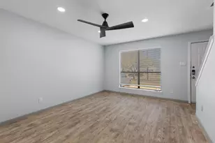 3004 Whisper Oaks Ln, Georgetown, TX 78628 - Photo 5