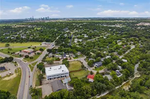 3409 Lakeside Dr, Austin, TX 78723 - Photo 37