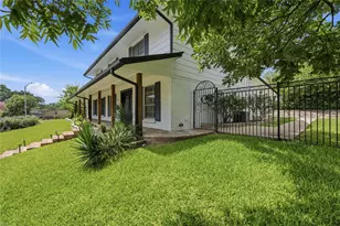 3409 Lakeside Dr, Austin, TX 78723 - Photo 31