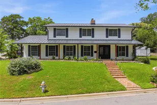 3409 Lakeside Dr, Austin, TX 78723 - Photo 1