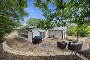 3409 Lakeside Dr, Austin, TX 78723 - Photo 29