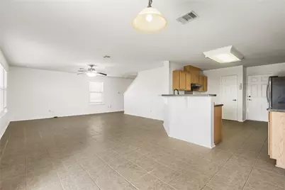 2010 Ashberry Trail, Georgetown, TX 78626 - Photo 7