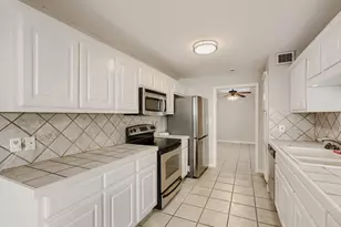 11 Casa Verde, Lakeway, TX 78734 - Photo 5