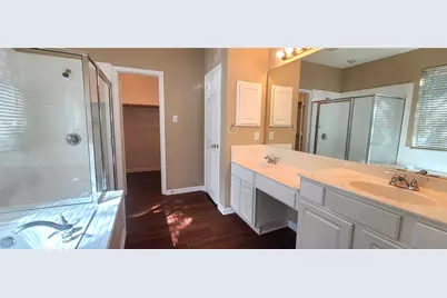 2905 Majestic Oaks Pass, Austin, TX 78732 - Photo 21