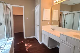 2905 Majestic Oaks Pass, Austin, TX 78732 - Photo 21