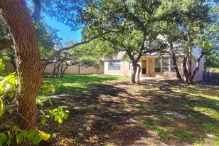 2905 Majestic Oaks Pass, Austin, TX 78732 - Photo 37