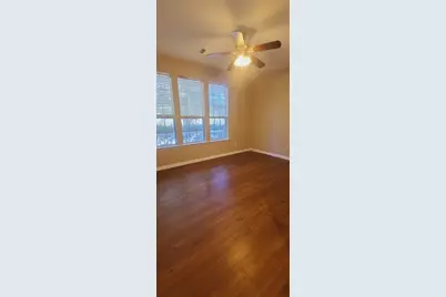 2905 Majestic Oaks Pass, Austin, TX 78732 - Photo 7