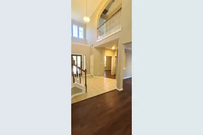 2905 Majestic Oaks Pass, Austin, TX 78732 - Photo 3