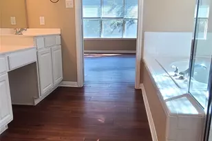 2905 Majestic Oaks Pass, Austin, TX 78732 - Photo 23