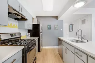 2303 E Side Dr, Austin, TX 78704 - Photo 7