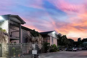 2303 E Side Dr, Austin, TX 78704 - Photo 21