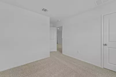 1039 Phantom Hill Boulevard, Buda, TX 78610 - Photo 17