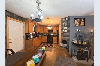 4808 Brook Crest Road, Austin, TX 78744 - Photo 9