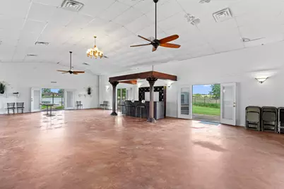3345 E Austin Street, Giddings, TX 78942 - Photo 31