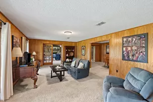 3345 E Austin St, Giddings, TX 78942 - Photo 17