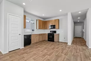 187 Cider Crk Dr, Elgin, TX 78621 - Photo 7