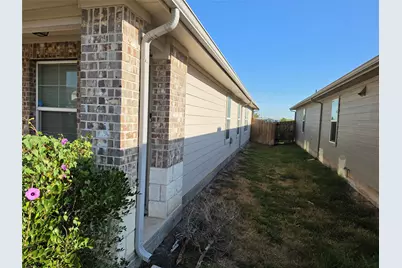 12004 Pyrite Road, Manor, TX 78653 - Photo 5