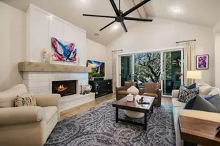 582 Peakside Cir, Dripping Springs, TX 78620 - Photo 9