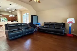 2316 Dovetail St, Pflugerville, TX 78660 - Photo 7