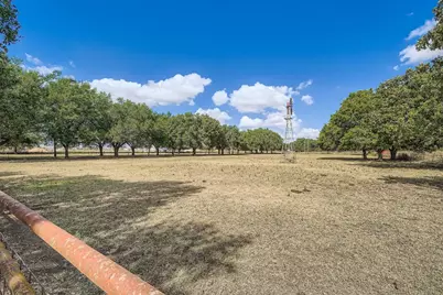 10026 Fm 1660, Hutto, TX 78634 - Photo 15