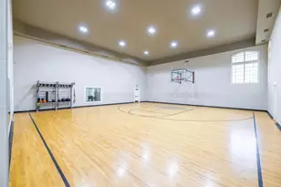 12215 Hunters Chase Dr, Austin, TX 78729 - Photo 27