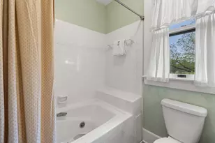 819 Hackberry St, Taylor, TX 76574 - Photo 31