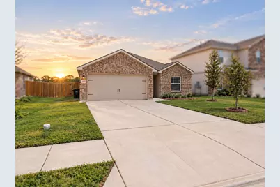 517 Riverdale Drive, Jarrell, TX 76537 - Photo 1