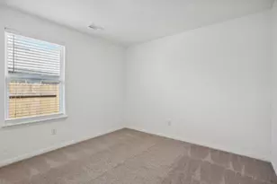 517 Riverdale Dr, Jarrell, TX 76537 - Photo 25