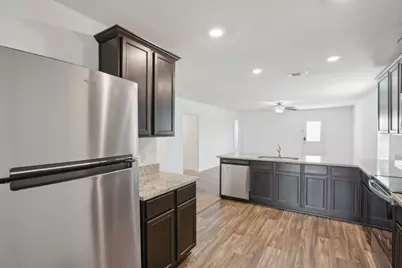 517 Riverdale Drive, Jarrell, TX 76537 - Photo 5