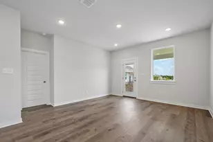 1209 Lavender Wy, Georgetown, TX 78628 - Photo 5