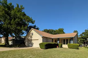 108 Bass St, Georgetown, TX 78633 - Photo 1