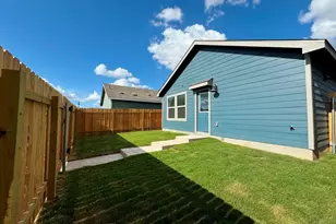 184 Chapel Beck Dr, Kyle, TX 78640 - Photo 33