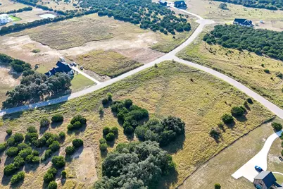 100 Lobelia Bloom Bend, Liberty Hill, TX 78642 - Photo 9