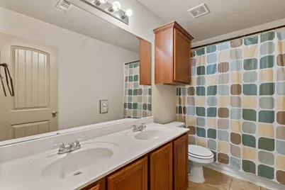 843 Avery Parkway, New Braunfels, TX 78130 - Photo 17