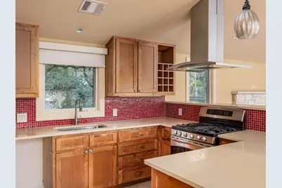 804 Canyon Creek Drive, West Lake Hills, TX 78746 - Photo 23